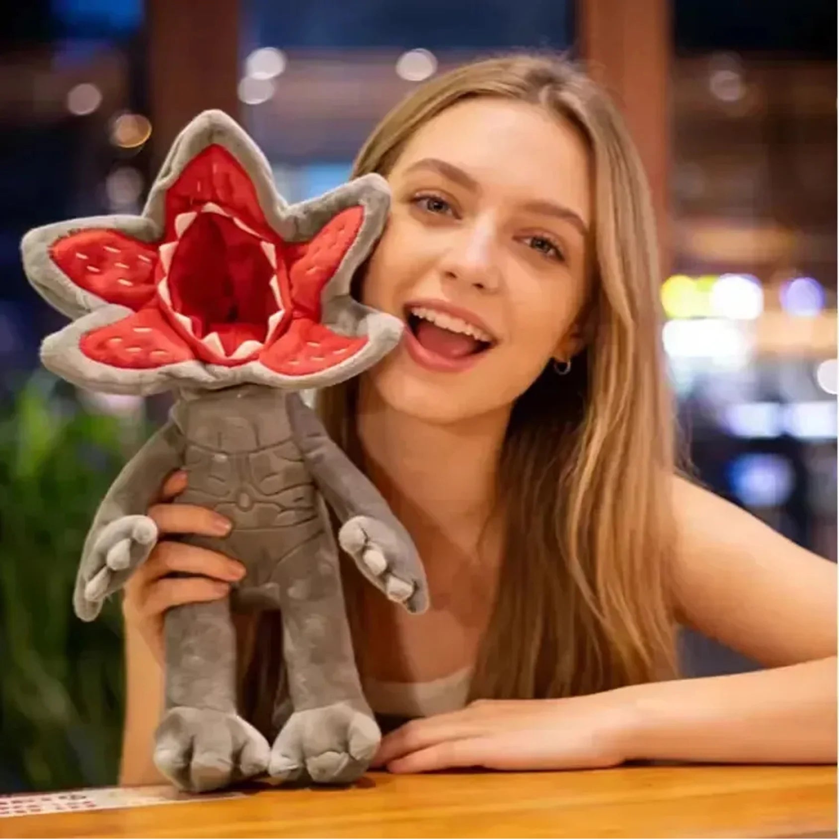 Peluche Demogorgon Stranger Things – Edición Coleccionable